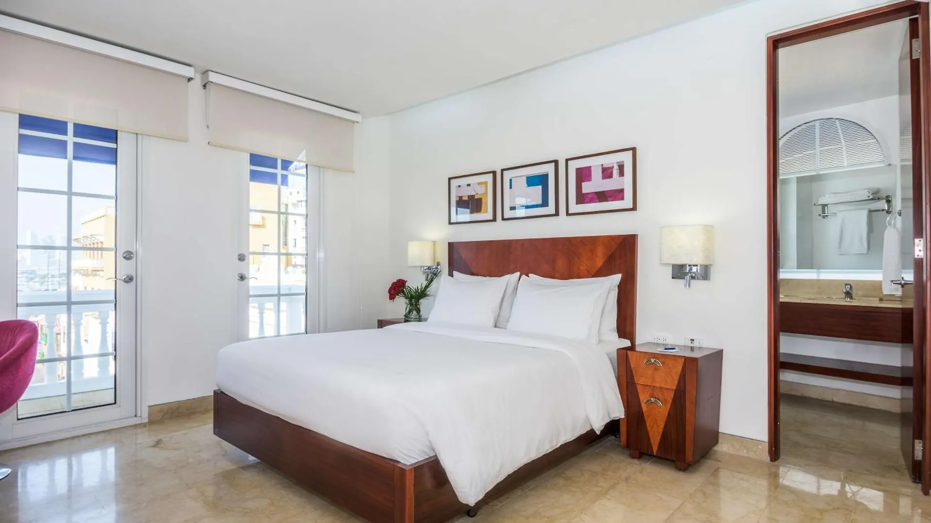 Nh Royal Urban Cartagena Hotel 4*,