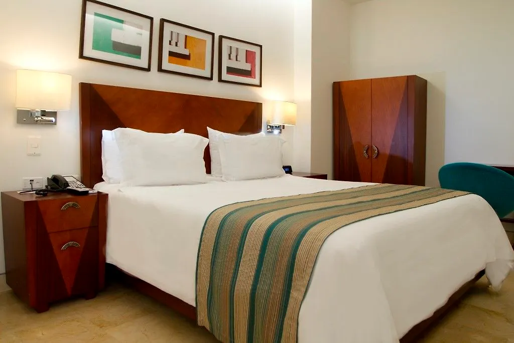 Nh Royal Urban Cartagena Hotel