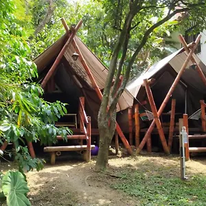 https://bambu-glamping-house-el-poblado.colombiamedellinhotels.com