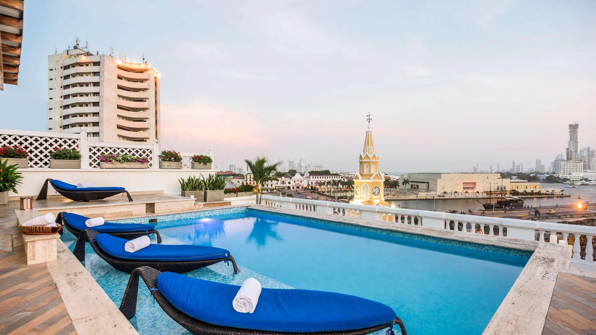 Nh Royal Urban Cartagena Hotel