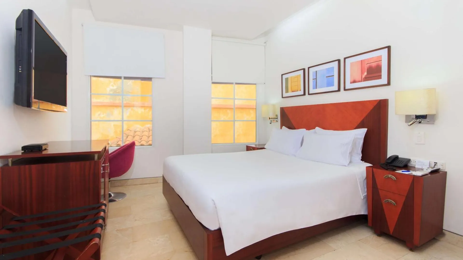 Nh Royal Urban Cartagena Hotel