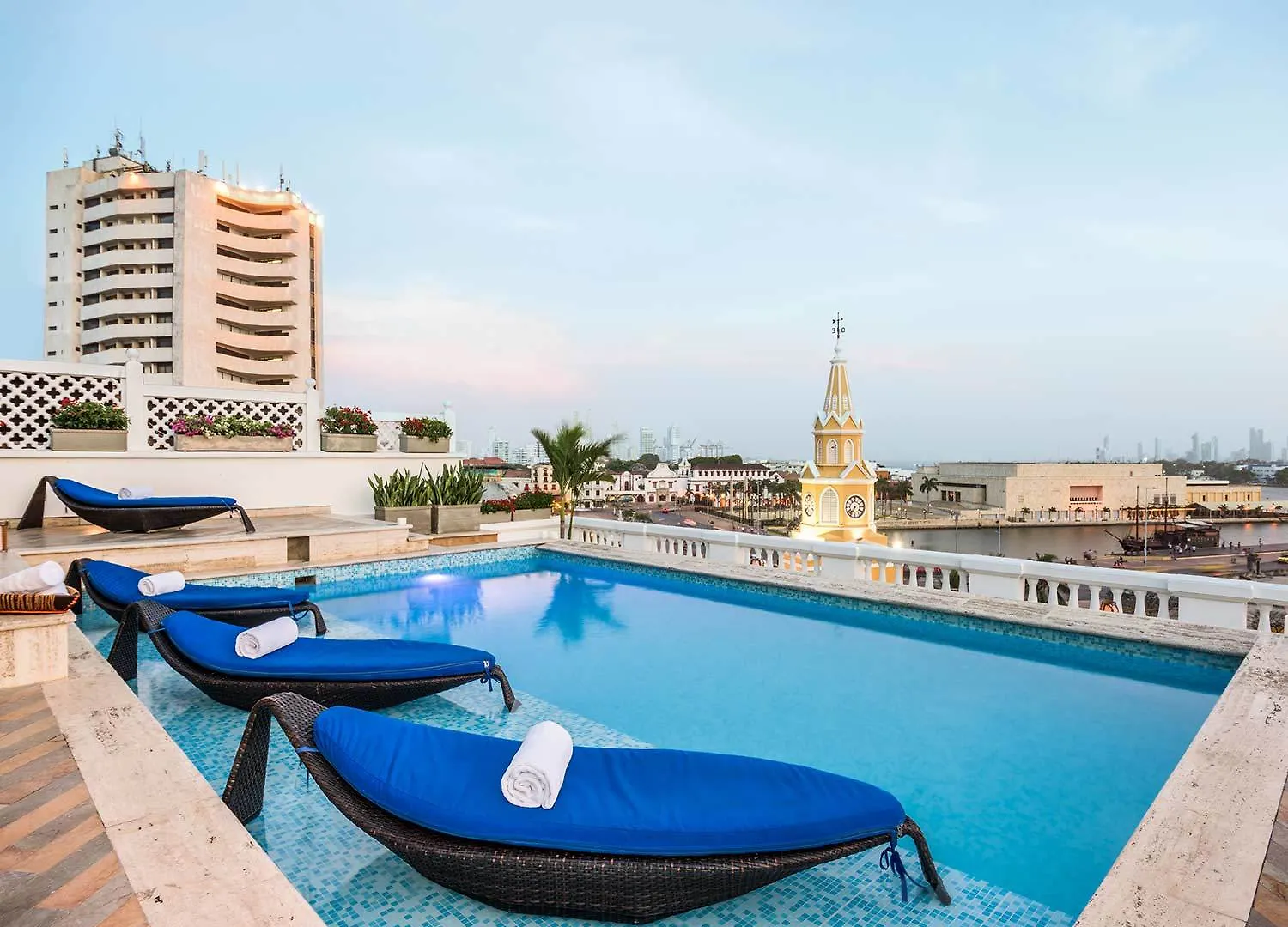 Nh Royal Urban Cartagena Hotel